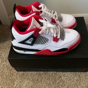 Jordan 4 Cement